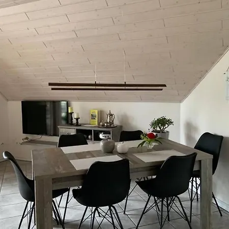 Gemuetliche Im Hunsrueck *